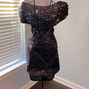 French connection. Full sequined dark purple dress. Fully lined, no returns